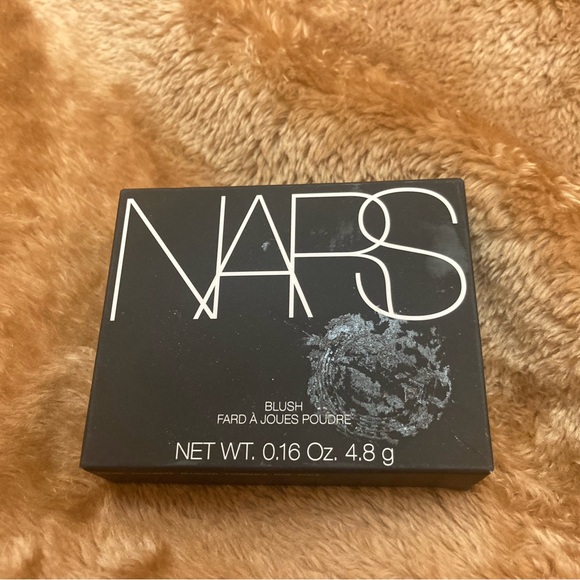 NARS POWDER BLUSH- SEX APPEAL - Picture 2 of 5